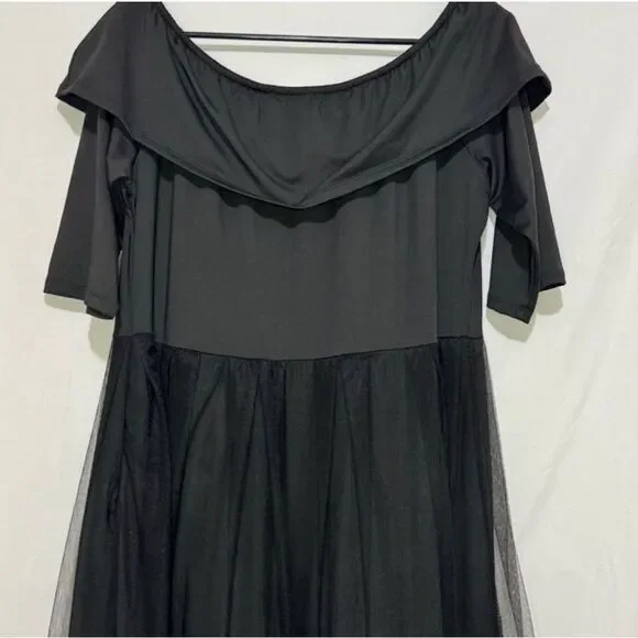 Off Shoulder Lace Tulle dress Size Size 2XL - Picture 5 of 8
